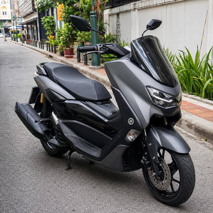 Cebu Road & Ride Maxi Scooter 155
